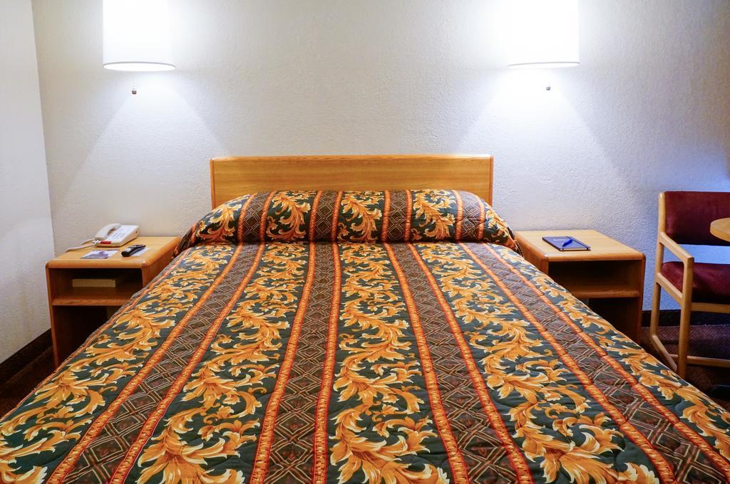 Ez 8 Motel San Jose II Værelse billede